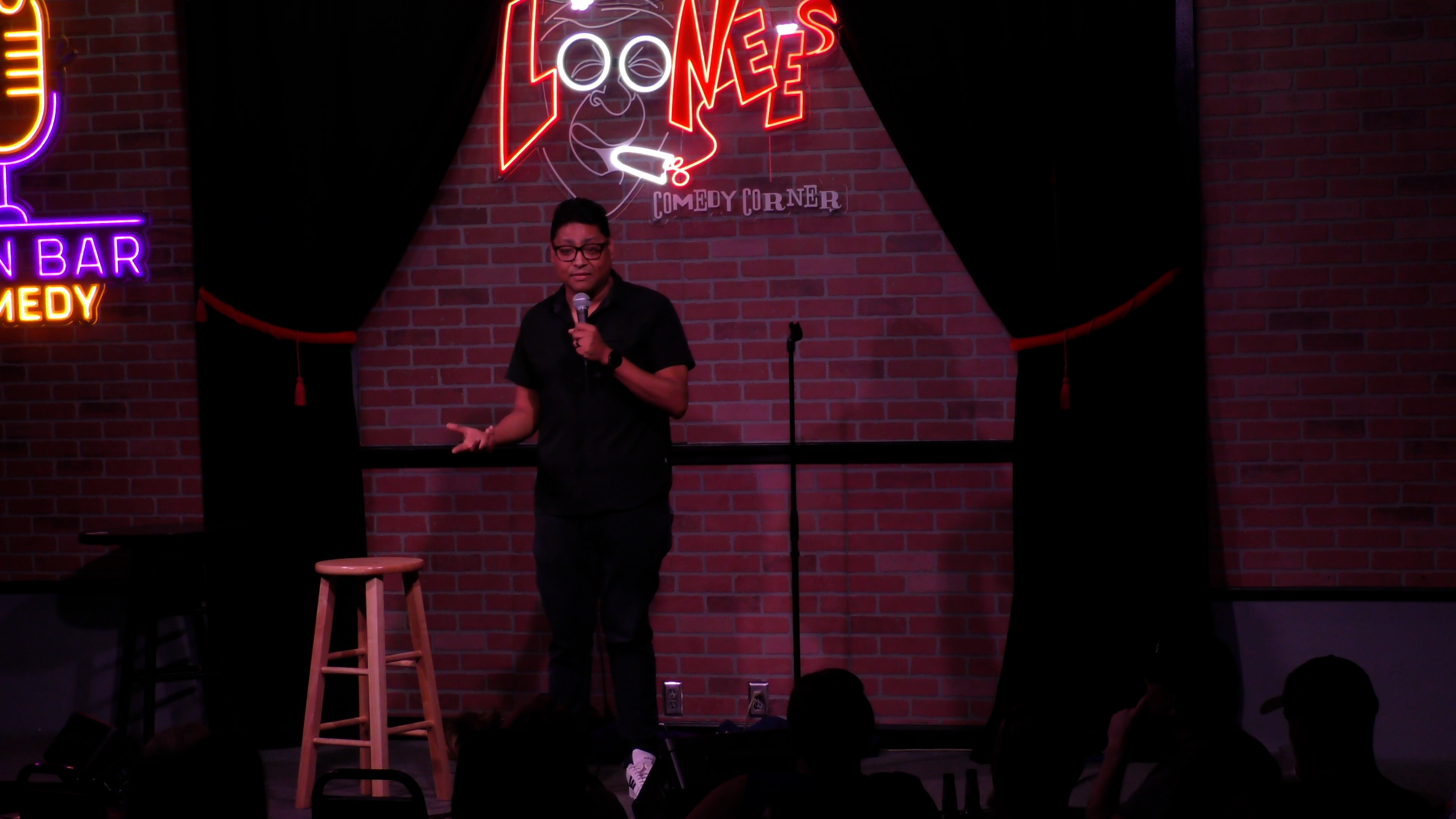 Sequence 02.00_02_23_14.Still001